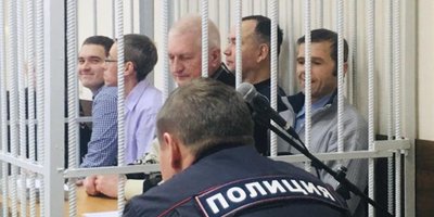 Photo: Jehovah's Witnesses in the dock in Kirov. 2018 year