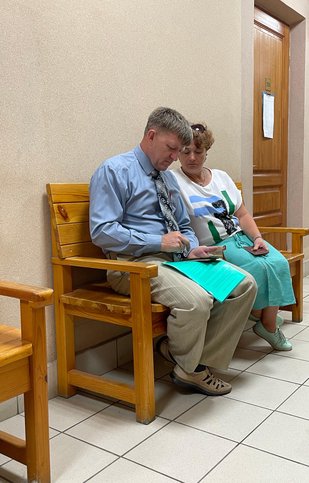 Vadim preparing for the hearings. July 2023