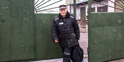 Nikolay Voishchev leaving the penal colony