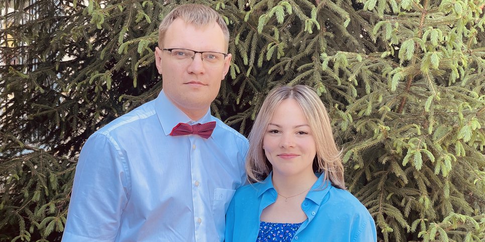 Anton Kuzhelkov vaimonsa Aljonan kanssa