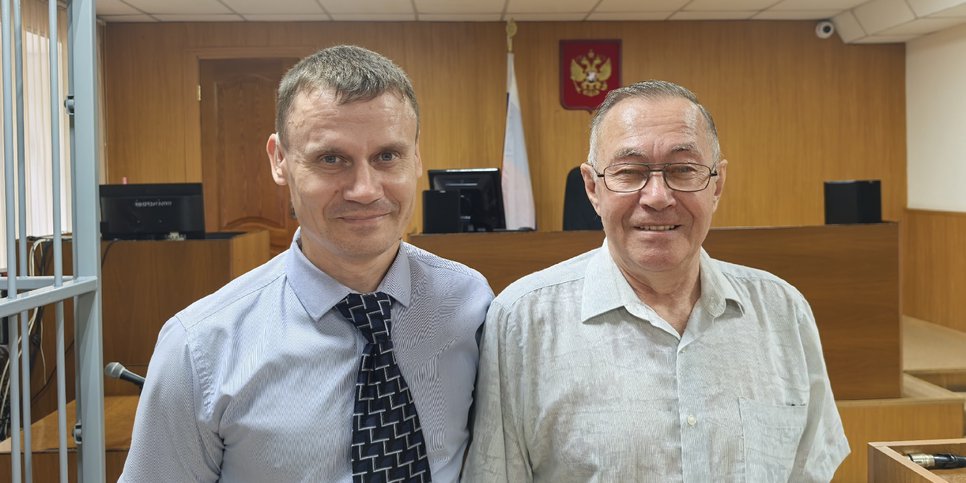 Aleksandr Krushevskiy ja Anatoliy Artamonov oikeussalissa 28. heinäkuuta 2025