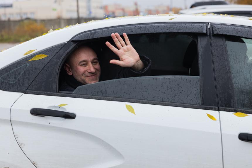 Zakaryan wird in ein Abschiebezentrum gefahren